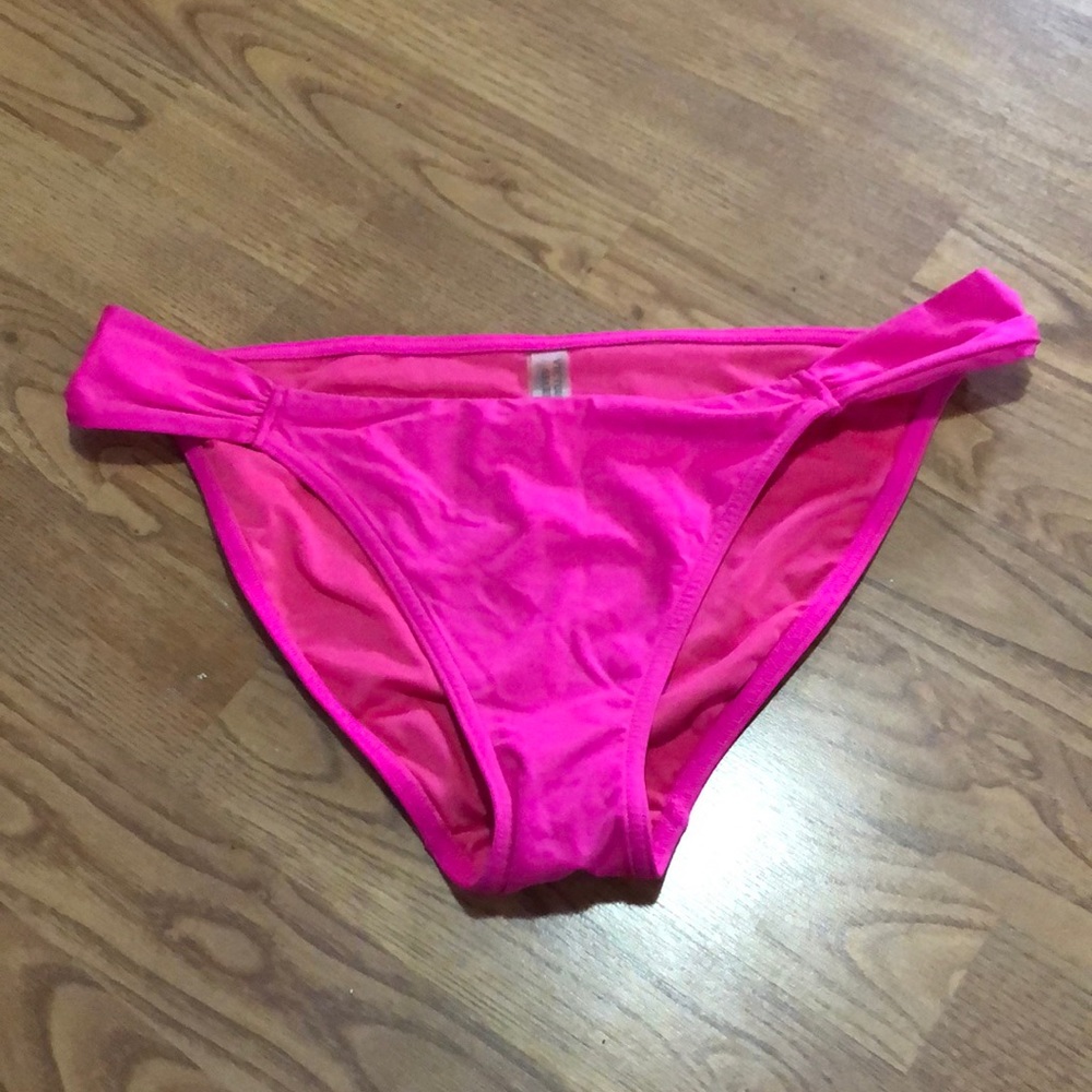 Victoria’s Secret bikini bottom. Large, NWOT